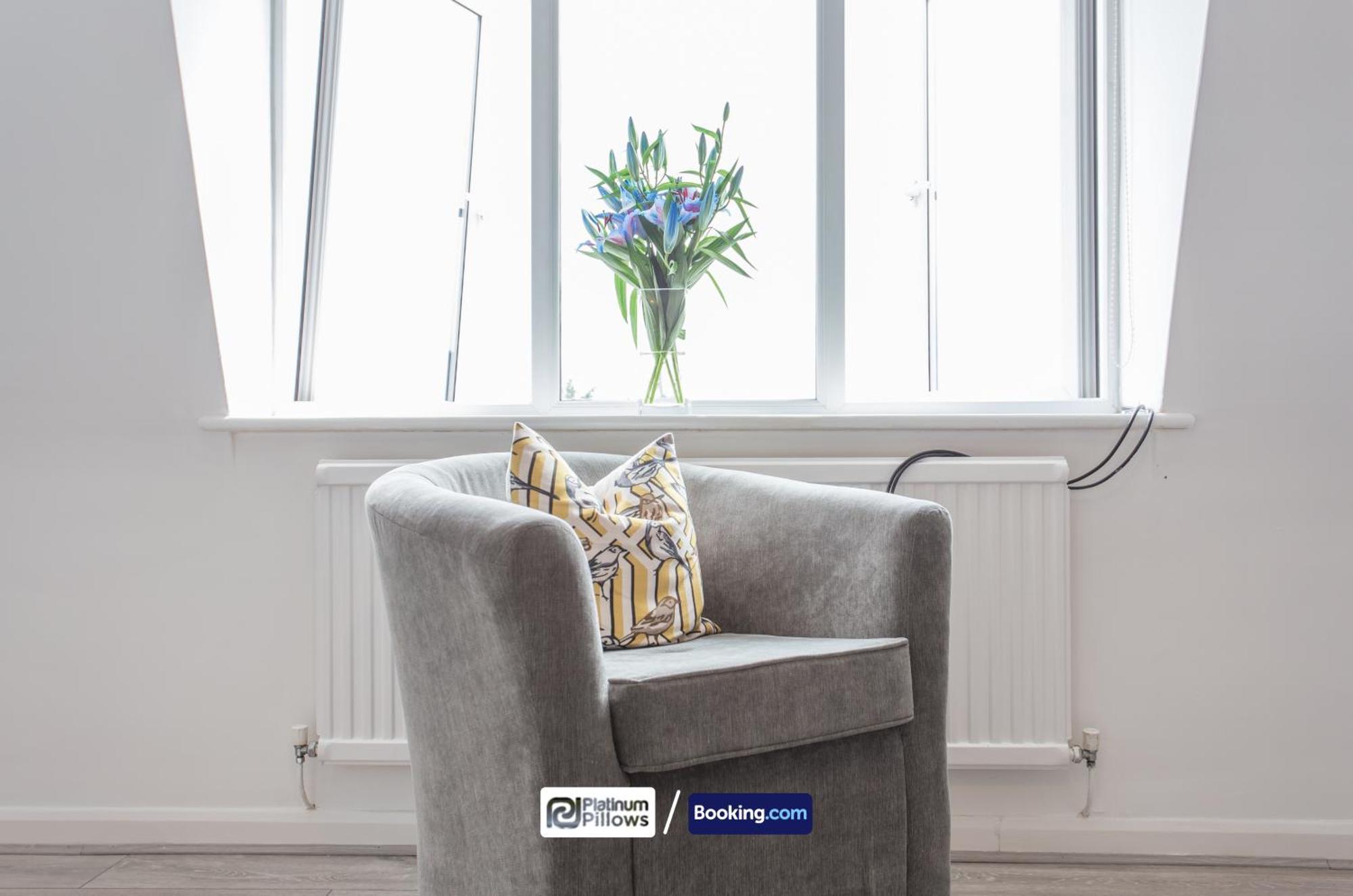 Oxford Apt Near Jr Hospital & Universities, Great Weekly & Long Stay Offers Bagian luar foto