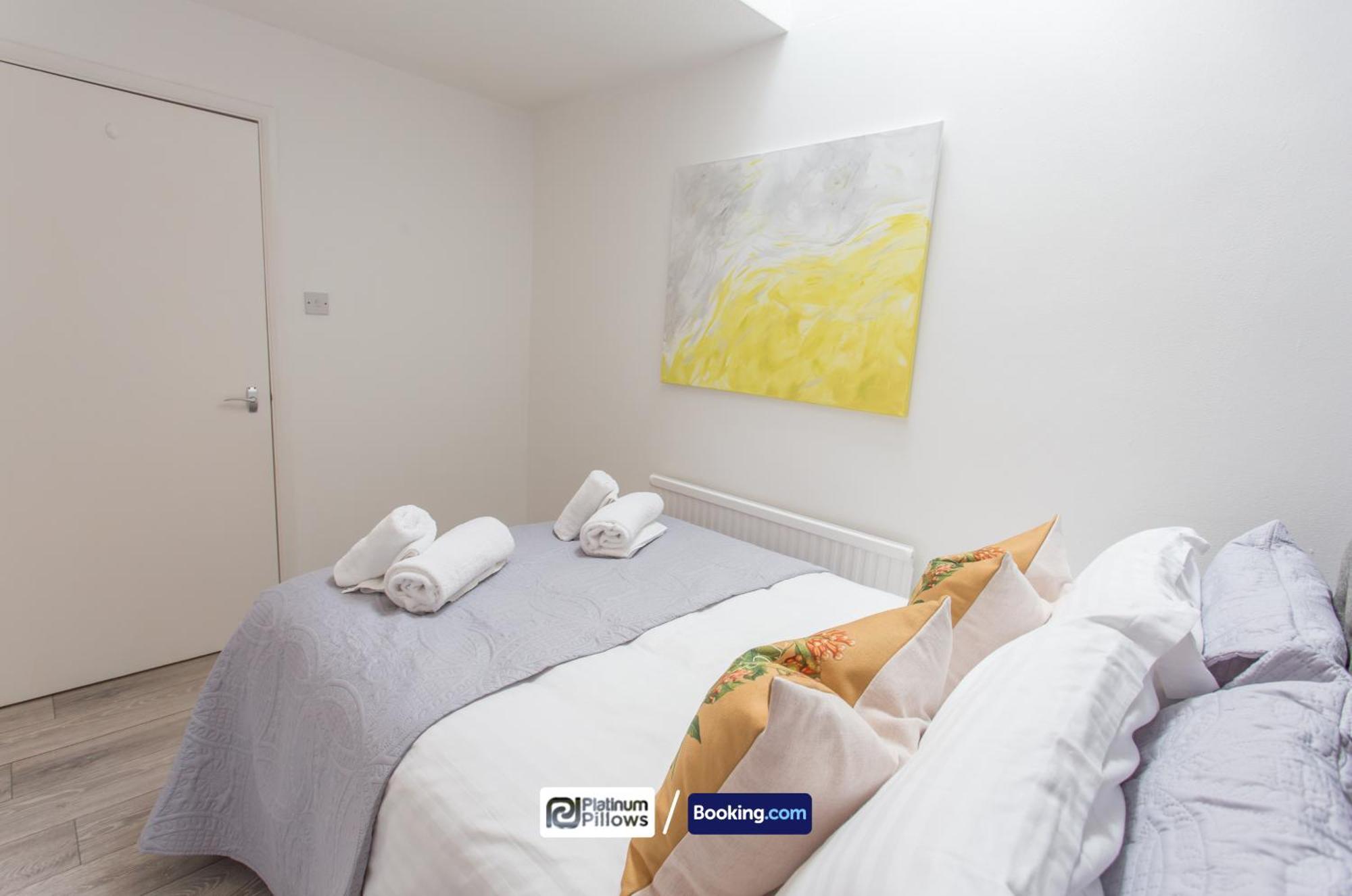 Oxford Apt Near Jr Hospital & Universities, Great Weekly & Long Stay Offers Bagian luar foto