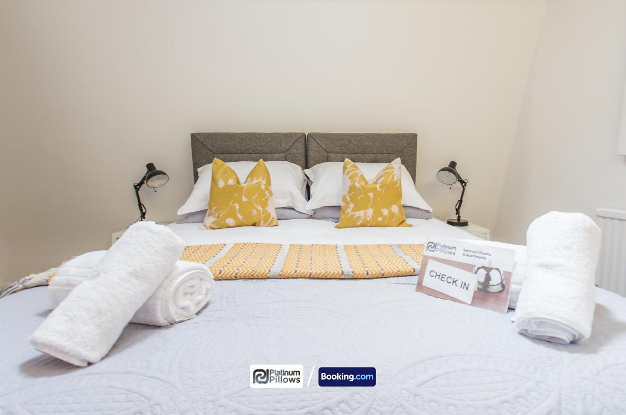 Oxford Apt Near Jr Hospital & Universities, Great Weekly & Long Stay Offers Bagian luar foto